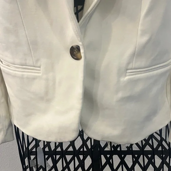 Ann Taylor Cream Blazer - Picture 3 of 5